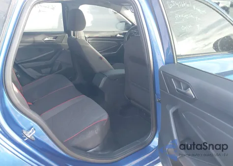 2024 Volkswagen Jetta Gli 40Th Anniversary Edition z USA, uszkodzony, nr VIN 3VW8T7BU8RM049778